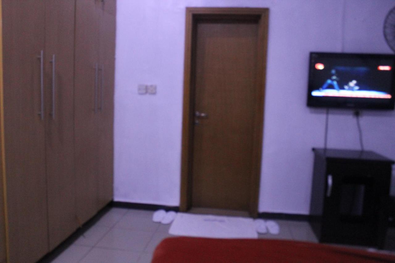 Blue Moon Hotels Victoria Island Lagos Exteriör bild