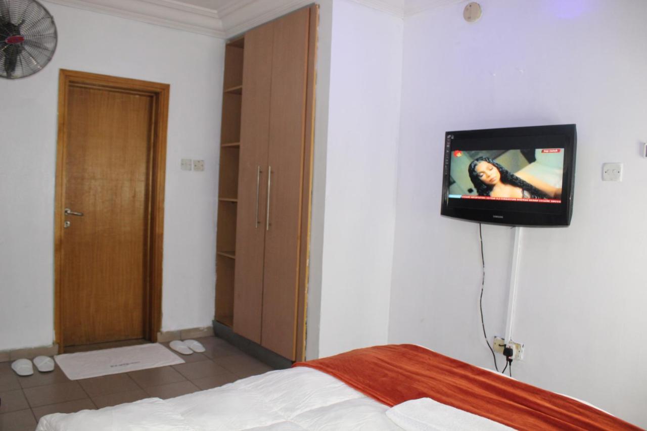 Blue Moon Hotels Victoria Island Lagos Exteriör bild