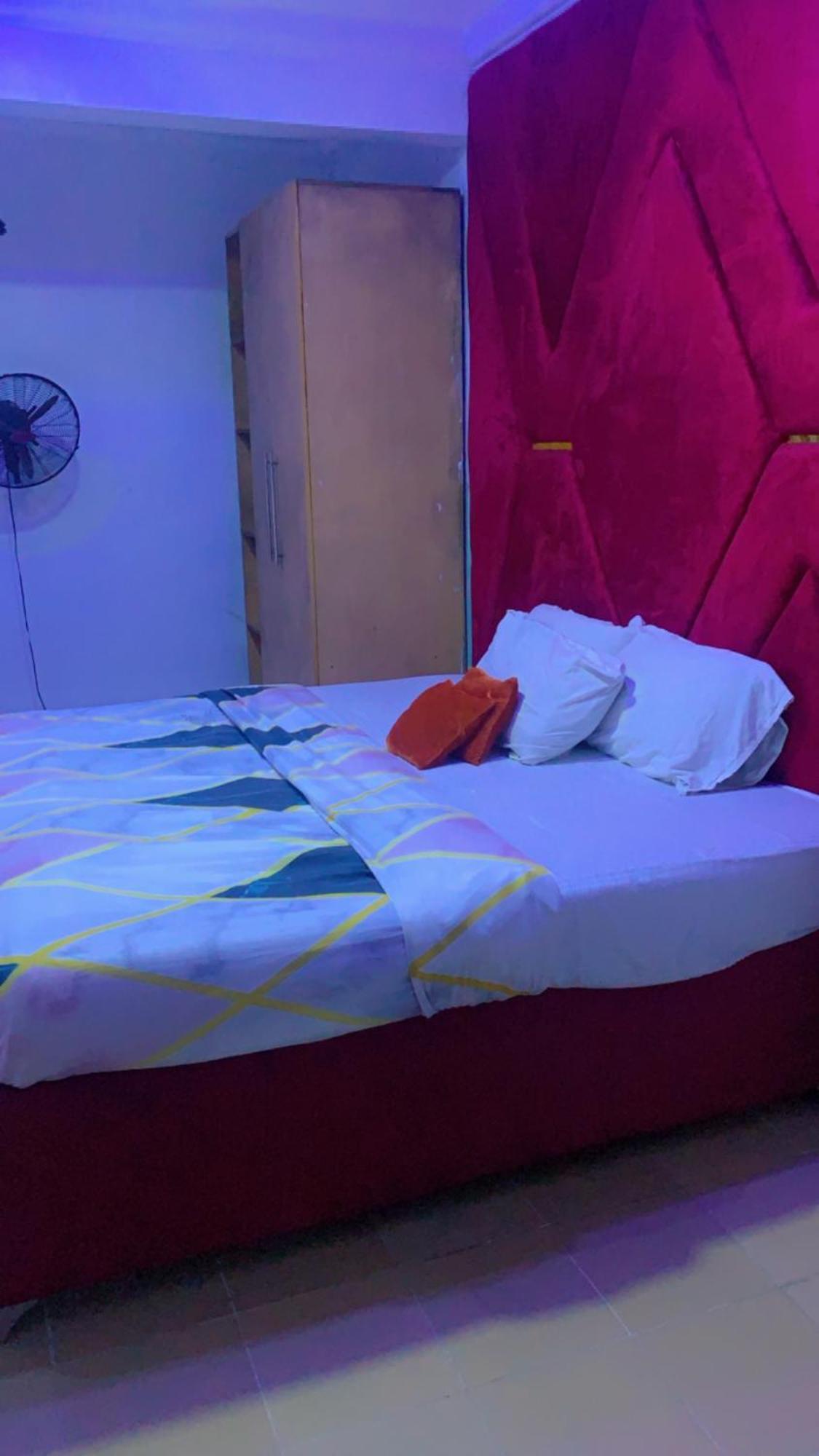 Blue Moon Hotels Victoria Island Lagos Exteriör bild